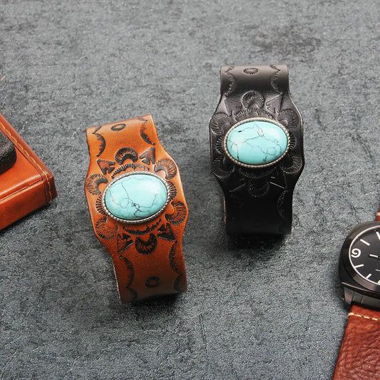 Turquoise Leather Bracelet with Fashion Totem Design